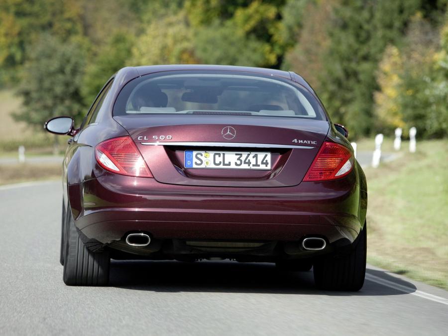  Mercedes-Benz CL500 4Matic 2008 года  (фото 5 из 16)